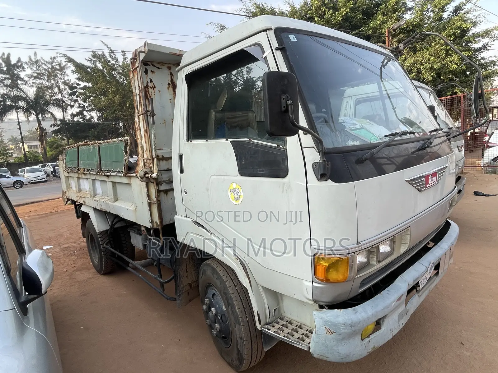 Hino Dumper Pressure Brake