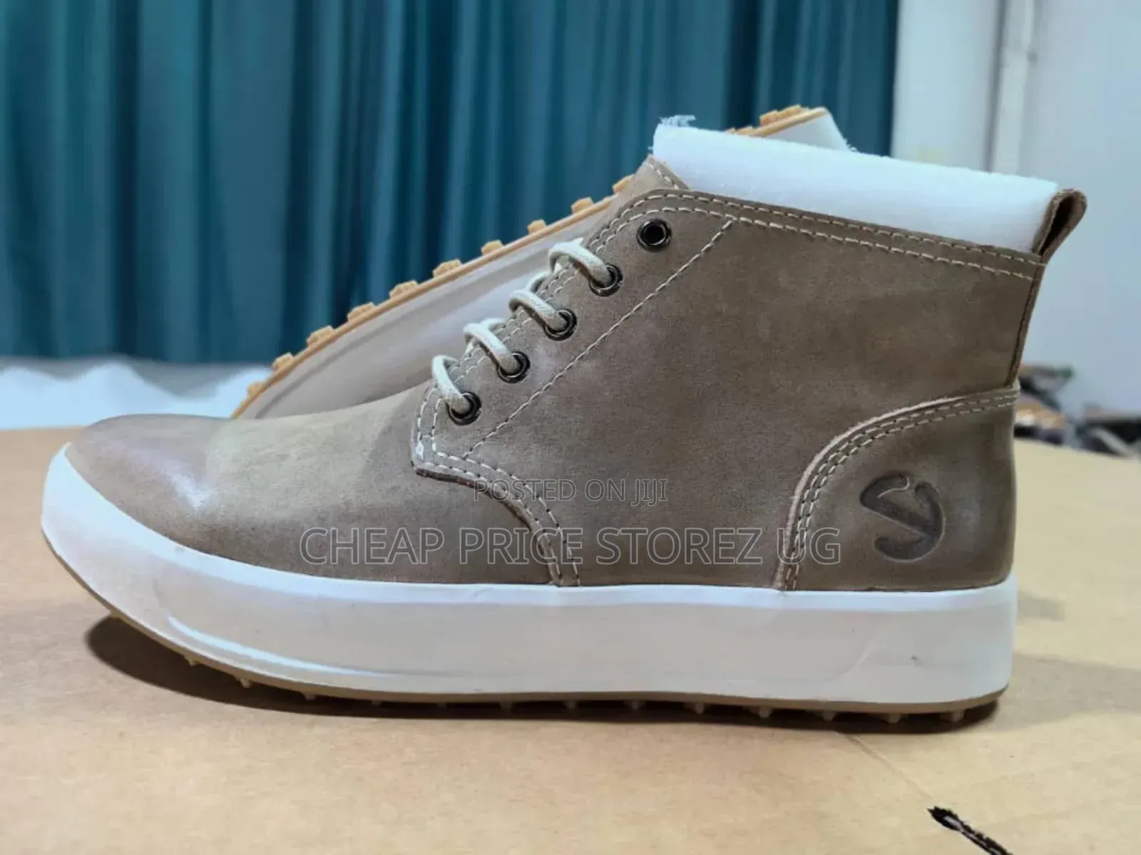 Brown and Sale White Boots E 