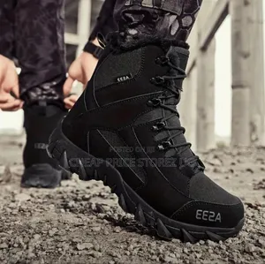 Black AS33 Man's Boots