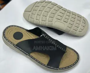 Men's Classic Soft Clarks Leather Sandals in Stock