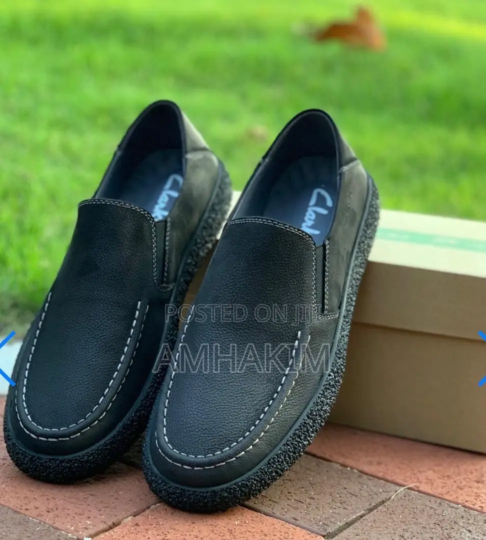 New Men's Soft Leather Comfortable Clarks Casuals in Stock