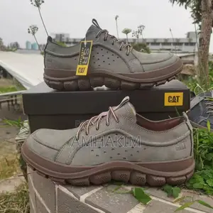 Classic Men's Caterpillar Out Door Leather Casuals in Stock