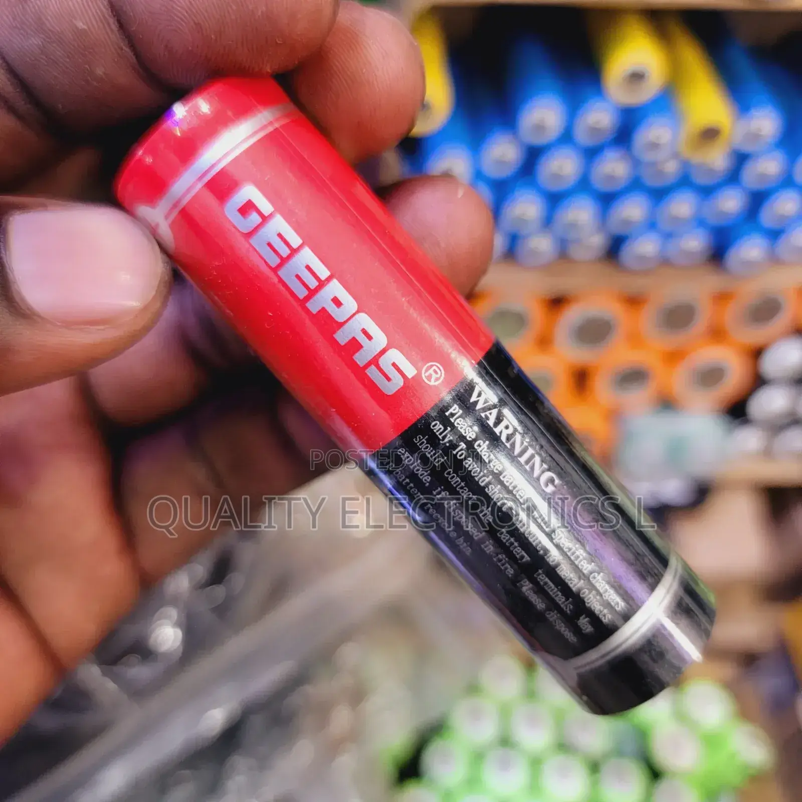 Geepas 3.7v Rechargeable Batteries