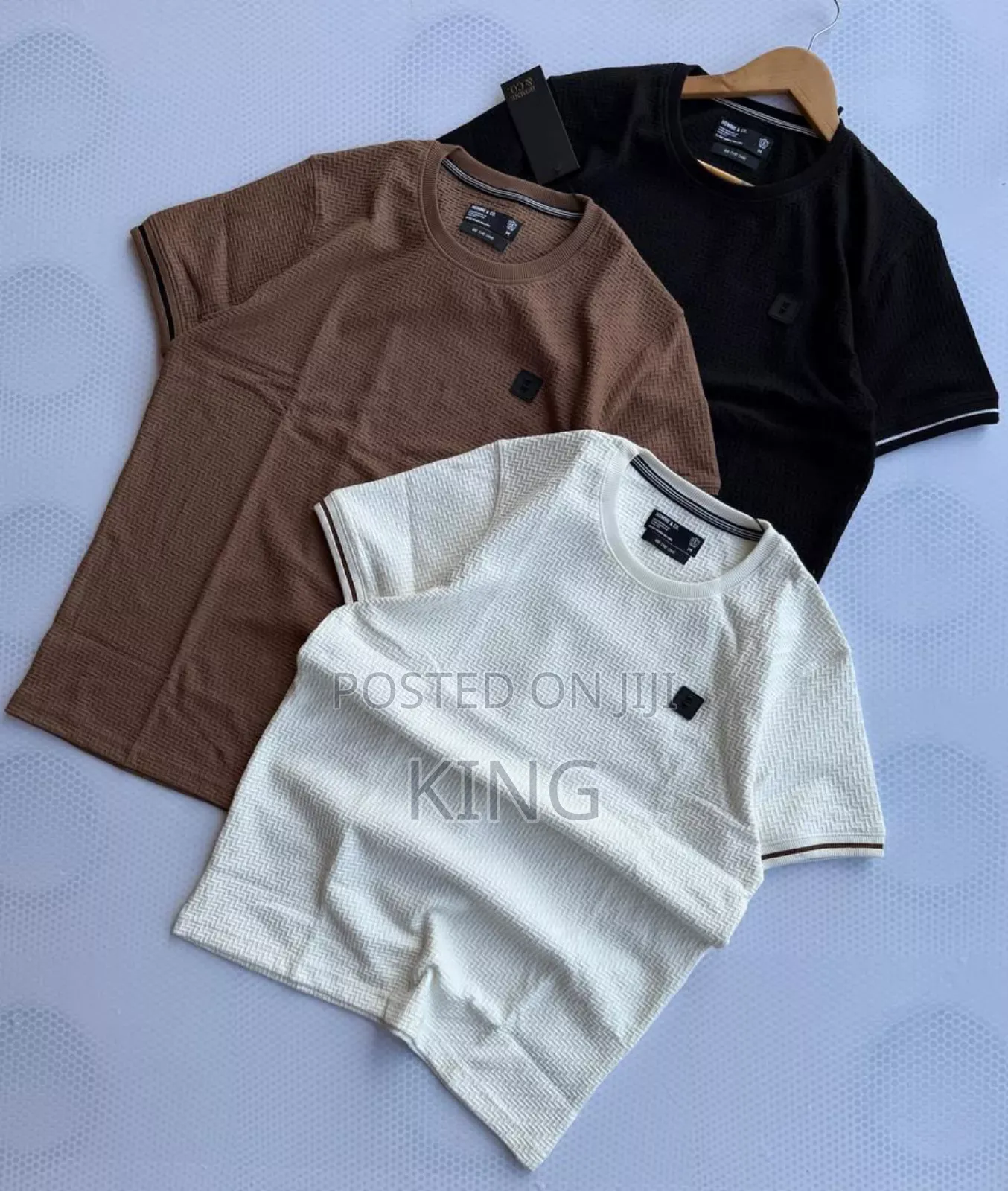 Genial Vast T-Shirts