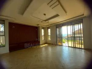 Furnished 5bdrm Mansion in Kira Town, Central Division for sale
