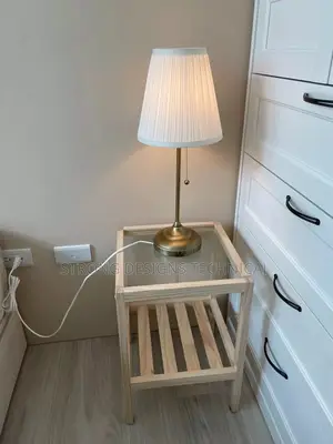 Glass Top Wooden Side Table/Bedside/ Night Stand/ Sofa Table