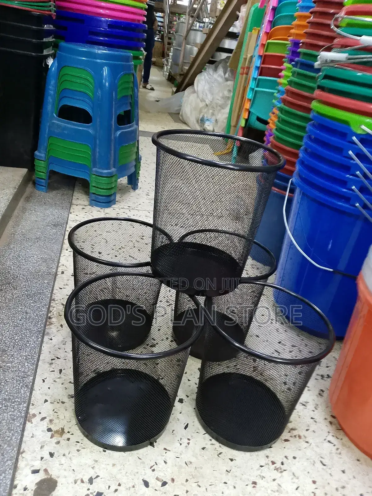 Metallic Office Dust Bins