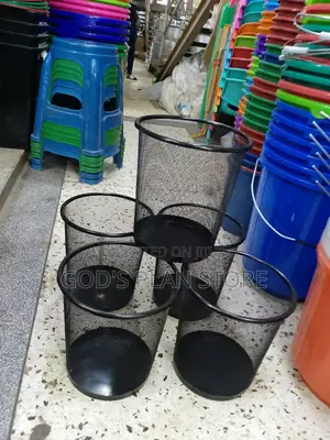 Metallic Office Dust Bins