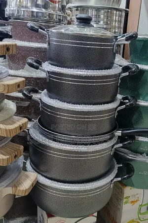 Serving Dishes