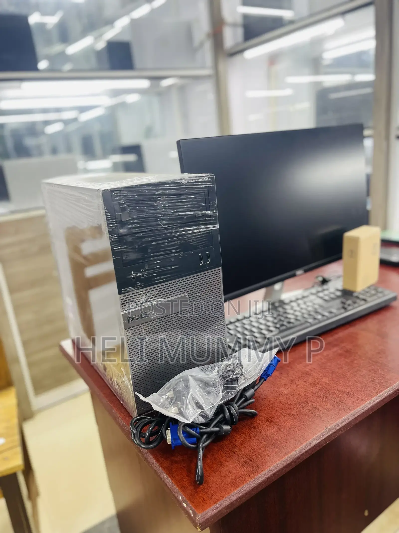 Desktop Computer Dell OptiPlex 7010 8GB Intel Core I5 HDD 500GB
