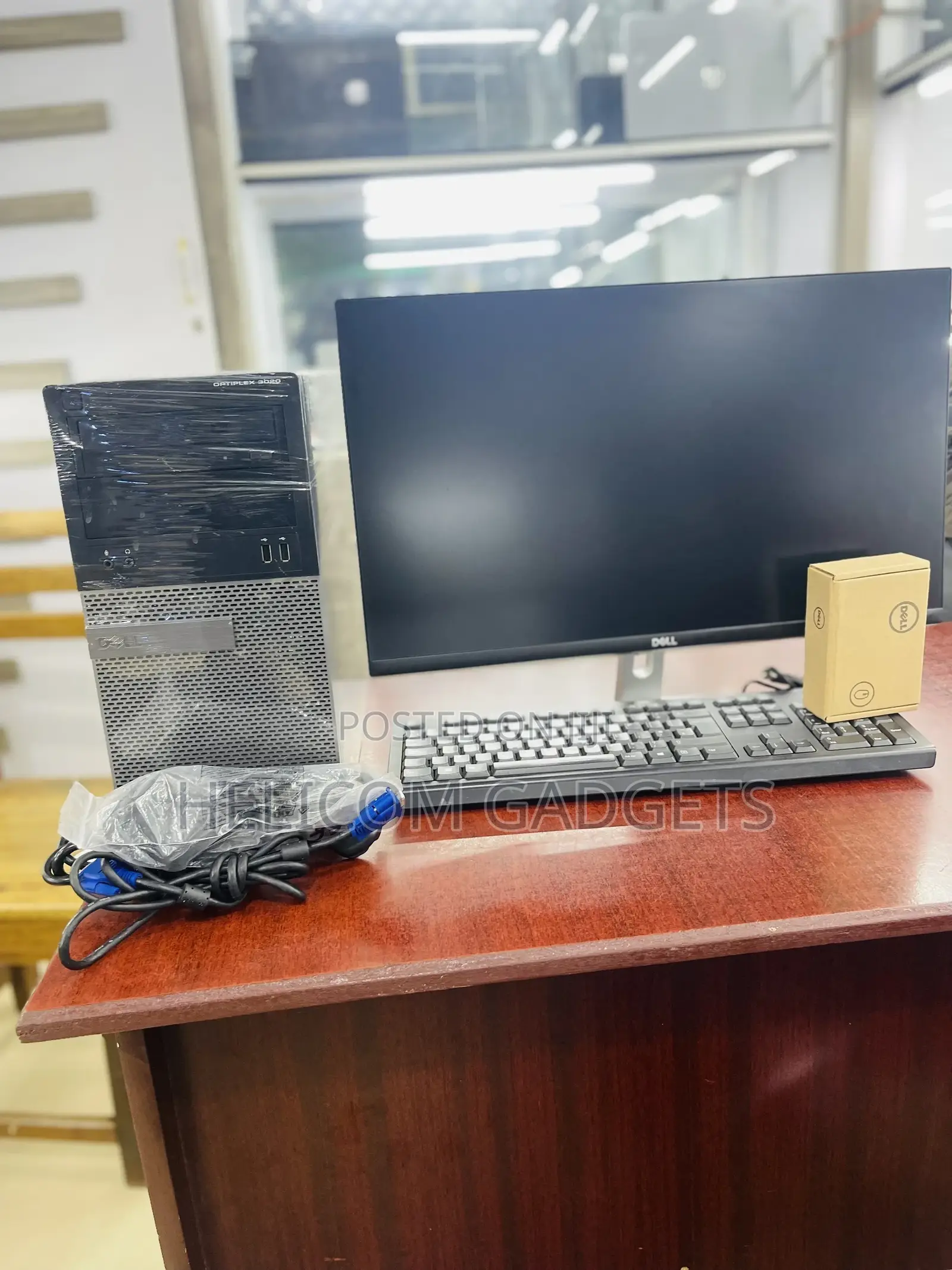 Desktop Computer Dell OptiPlex 7010 8GB Intel Core I5 HDD 500GB