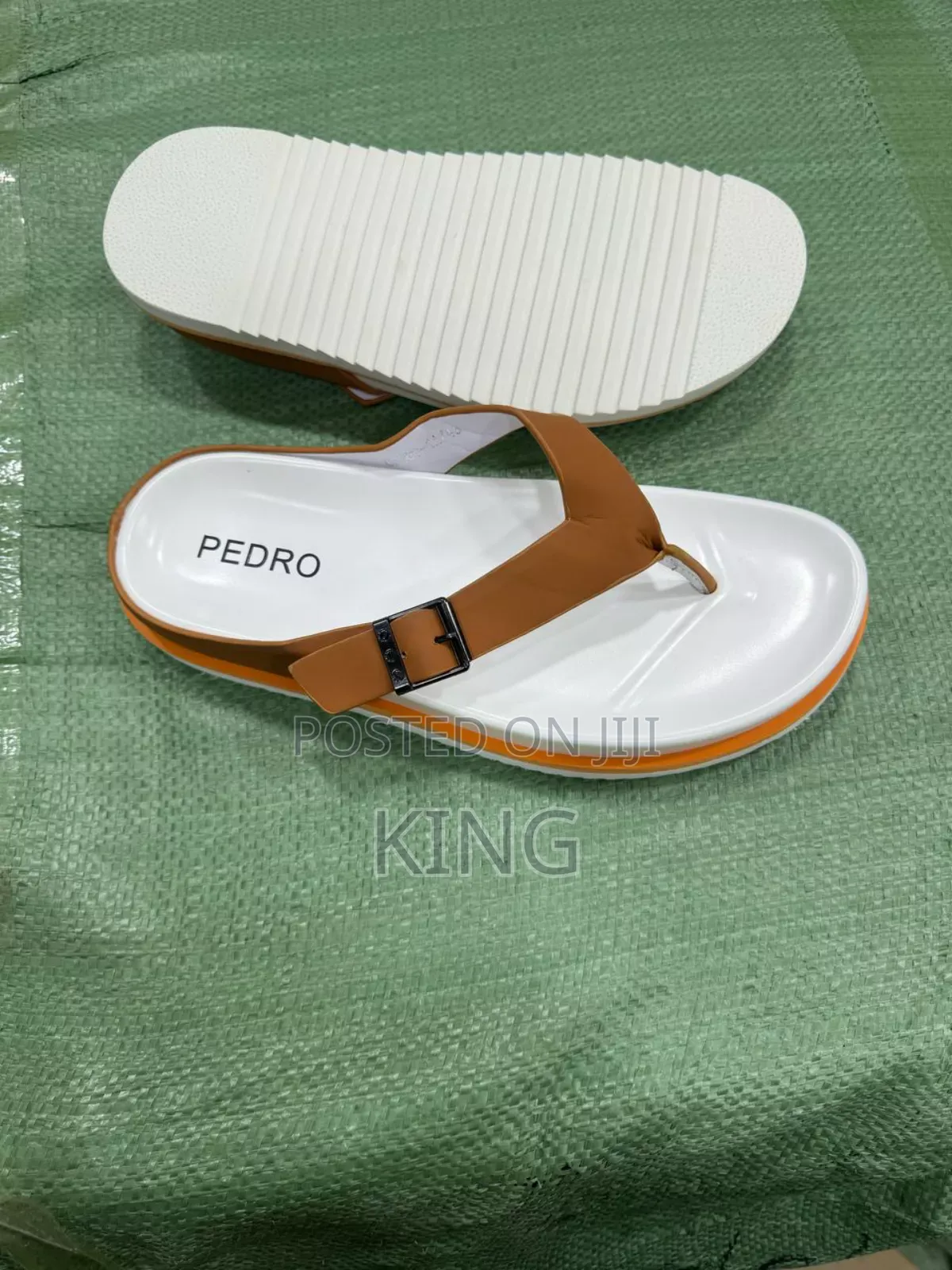 Travis Leather Trendy Sandals