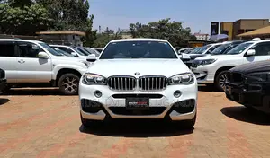 Photo - BMW X6 2015 White