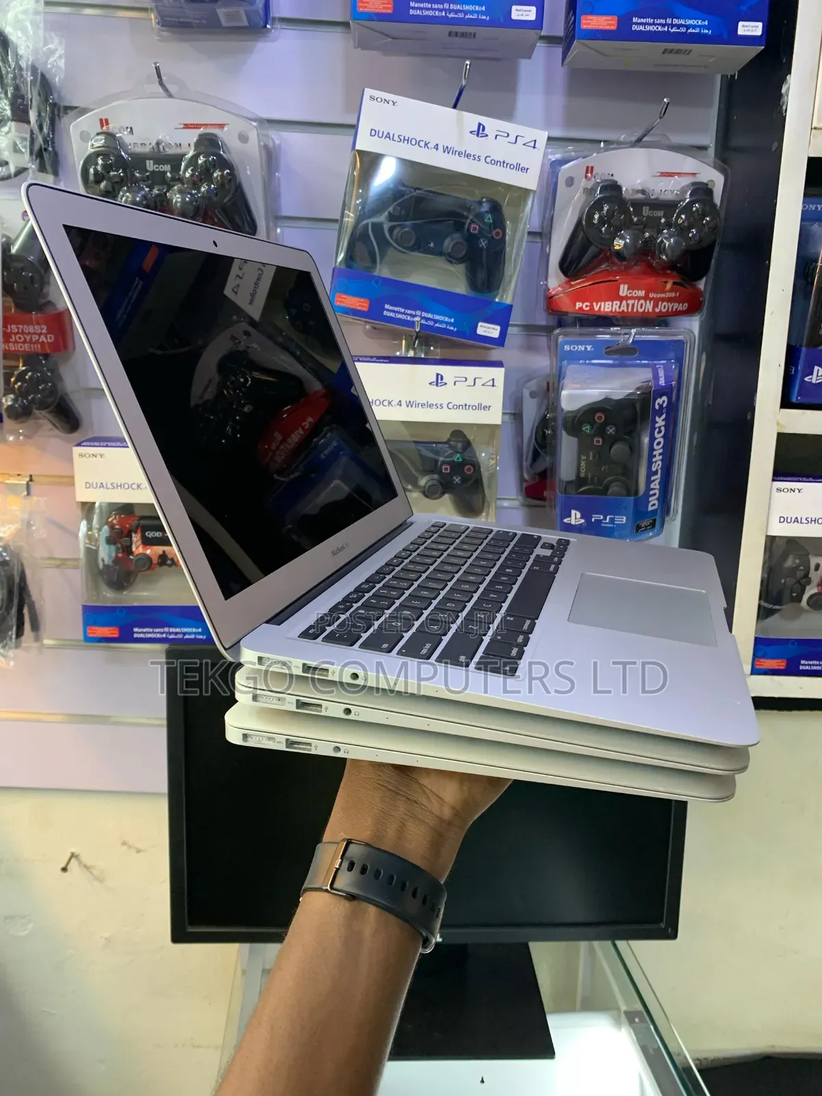 Laptop Apple MacBook Air 8GB Intel Core I5 SSD 128GB