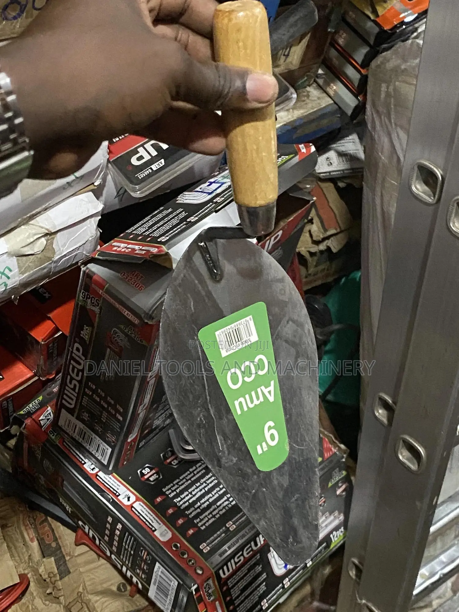 Amucco Trowels