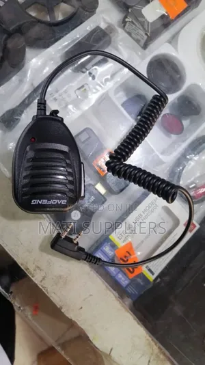 A Pair of Radio Calls/Walkie Talkies With Screen and Button