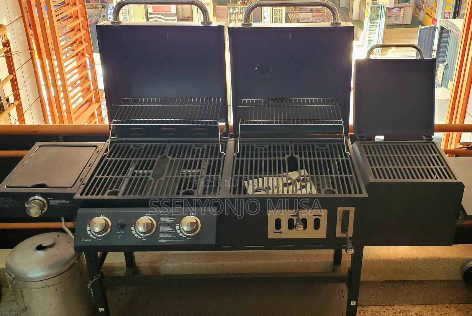 Hollow 2-in-1 Charcoal and Gas BBQ Grill Combo - Barbecue -