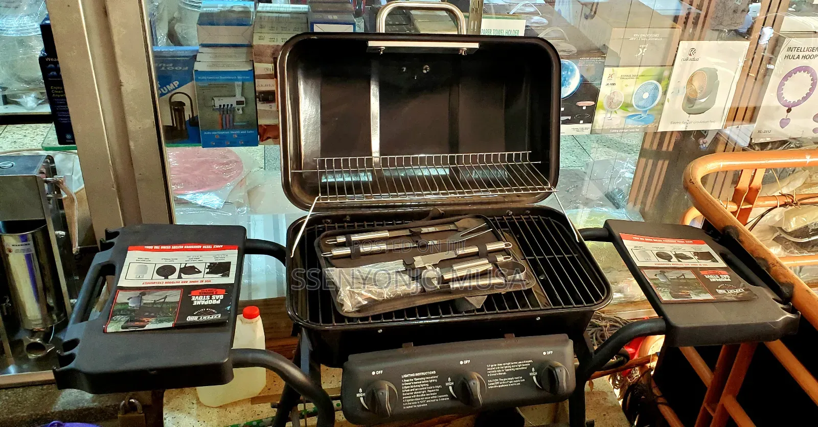 3 Burner Propane Gas Grill - BBQ Grill for Outdoor Cooking