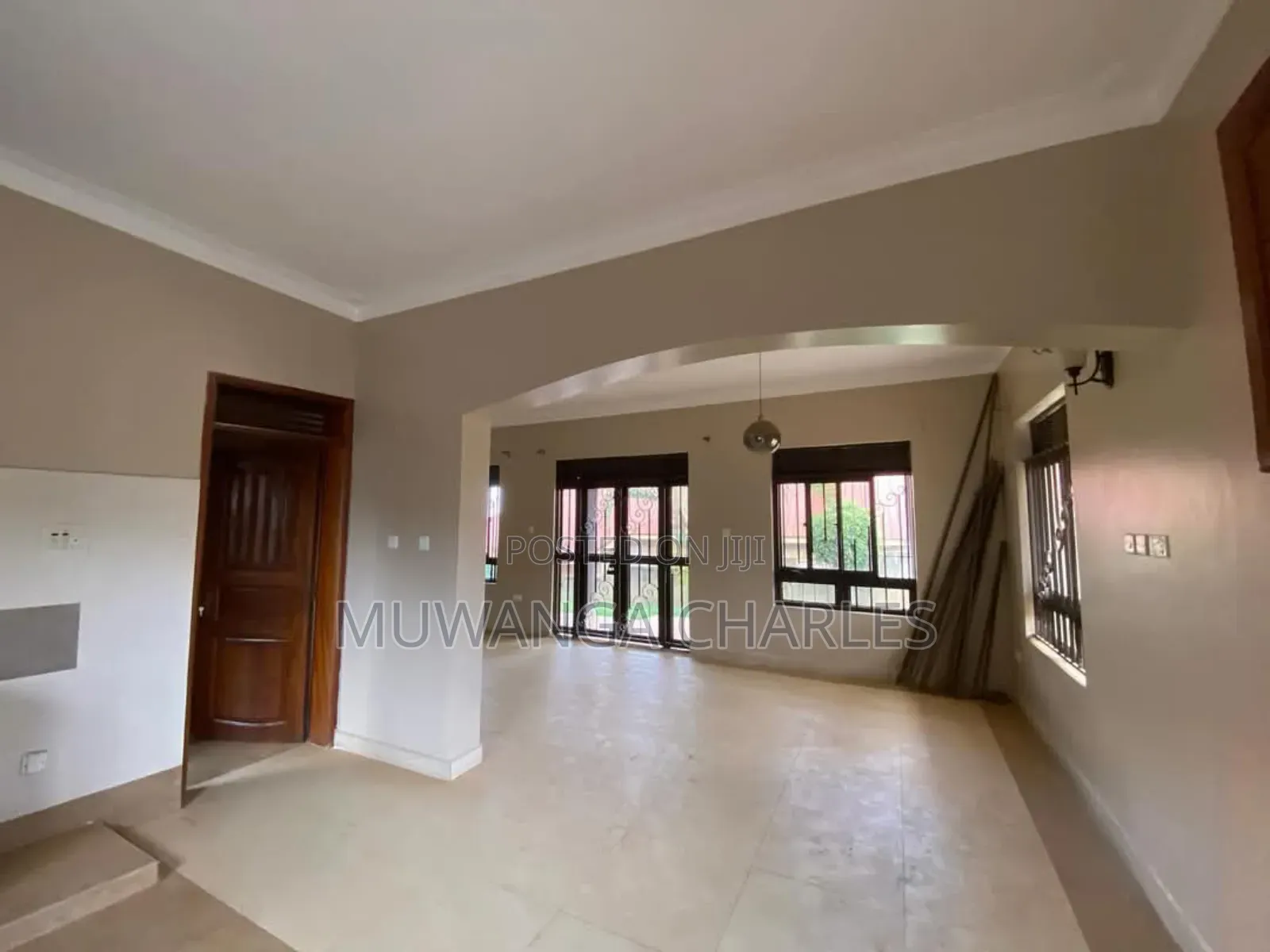 3bdrm Bungalow in Fs Properties Ltd, Kira for rent