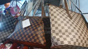 Ladies Leather Travel Bag