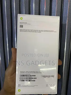 New Apple iPhone 15 Pro Max 1 TB Black