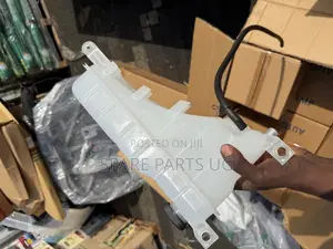Prado Fj150 2010 Onwards Radiator Reserve Tank
