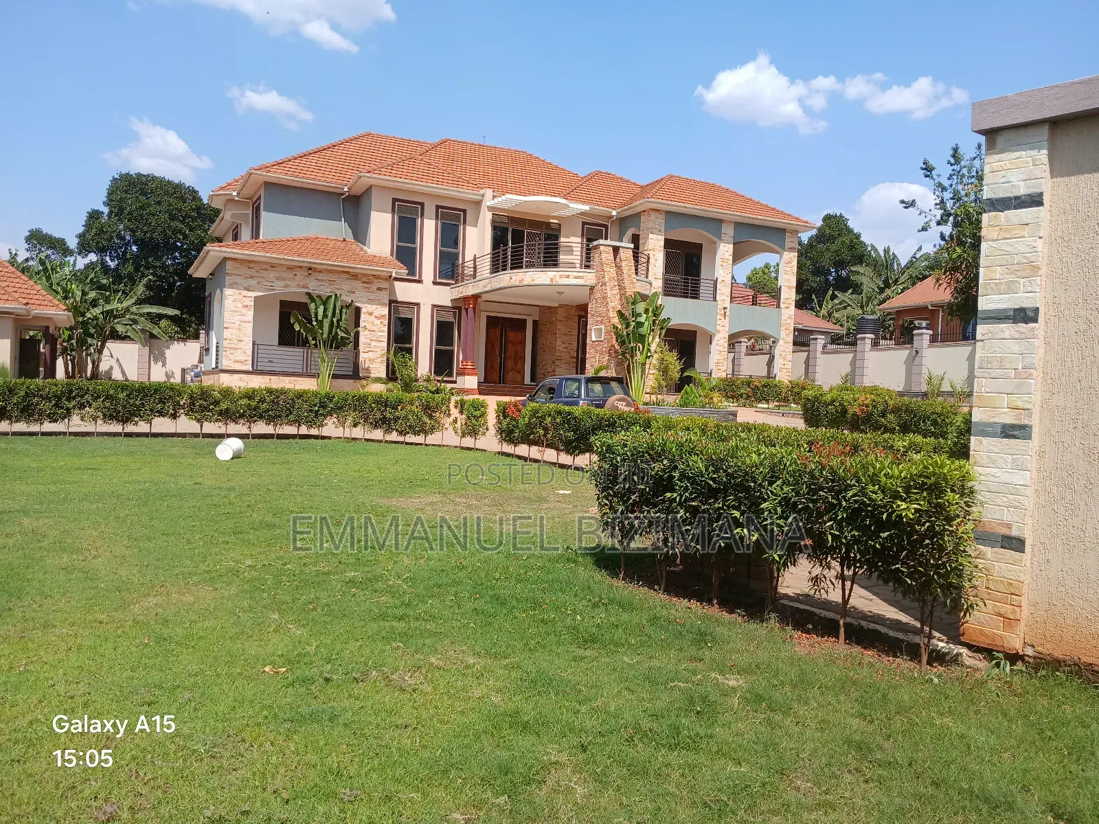 6bdrm Block of Flats in Wemac Properties, Wakiso / Wakiso for sale
