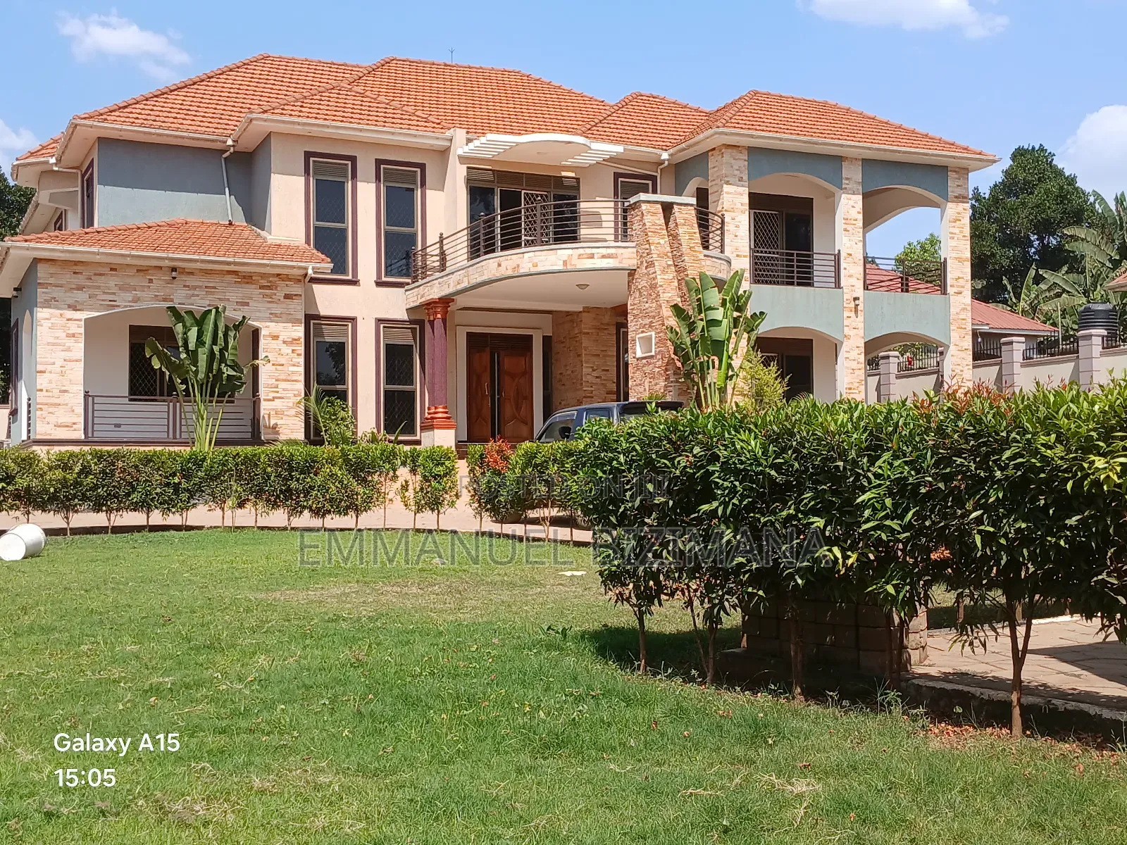 6bdrm Block of Flats in Wemac Properties, Wakiso / Wakiso for sale