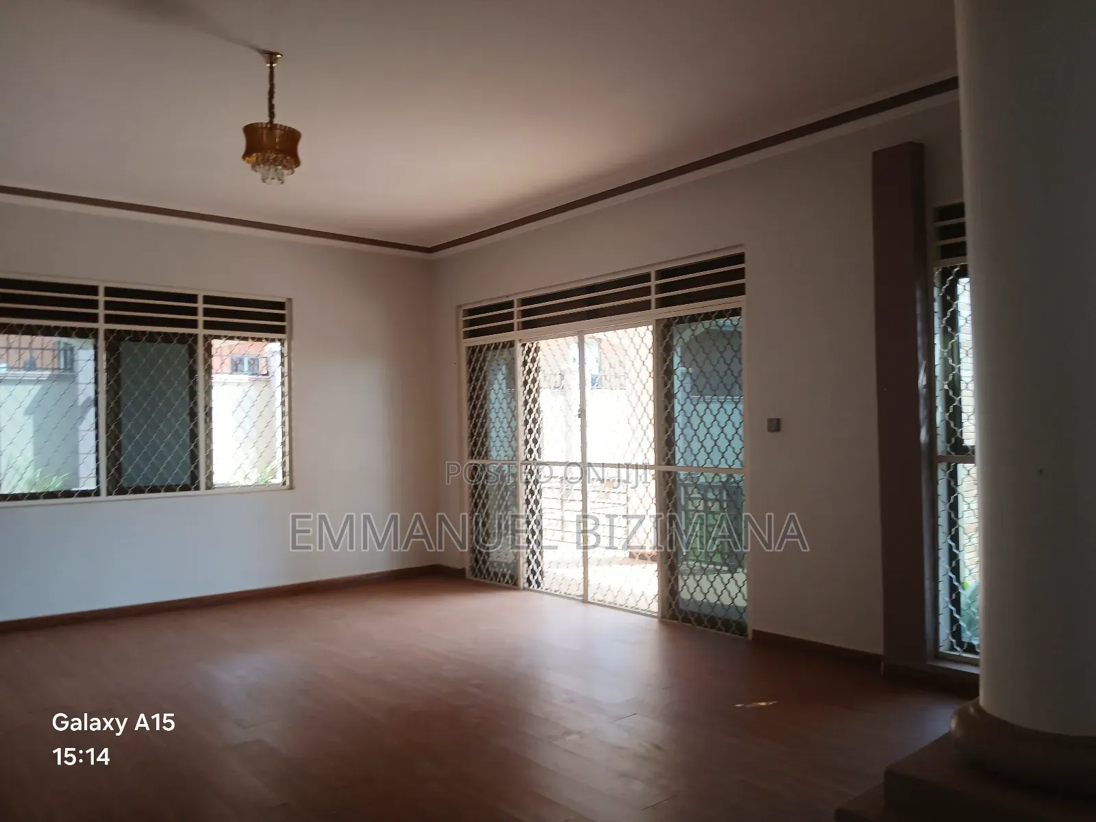 6bdrm Block of Flats in Wemac Properties, Wakiso / Wakiso for sale