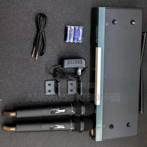 JBL Masterpiece Kmc8 Legendary Professional Uhf Microphones.