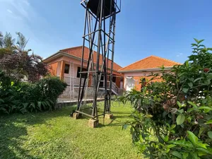 3bdrm Bungalow in Fs Properties Ltd, Division A for rent