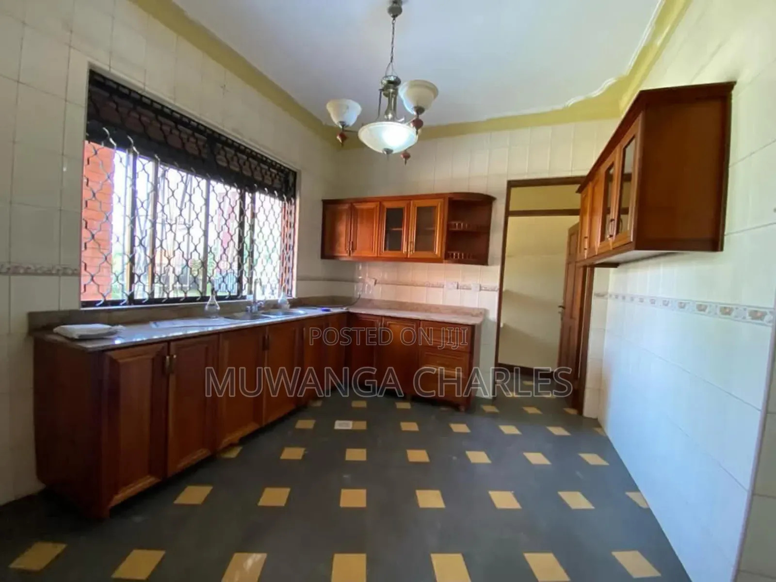 3bdrm Bungalow in Fs Properties Ltd, Division A for rent