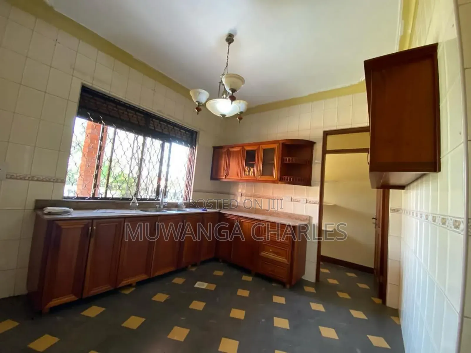 3bdrm Bungalow in Fs Properties Ltd, Division A for rent