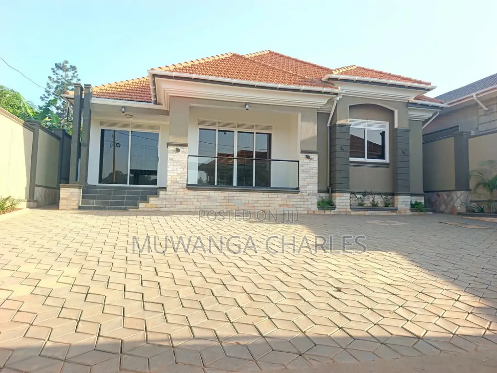 4bdrm Bungalow in Fs Properties Ltd, Kira for sale