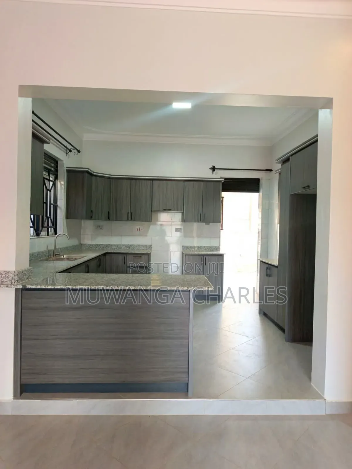 4bdrm Bungalow in Fs Properties Ltd, Kira for sale