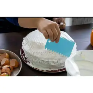An Ideal Baking Tool Set for Decorating Cakes Multiple Color