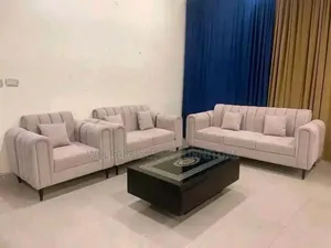 5seater Chair Light Grey in Colo
