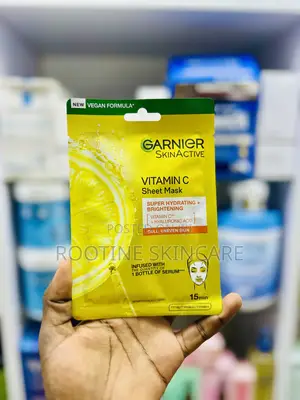 Photo - Garnier Vitamin C Brightening Hydrating Sheet Mask