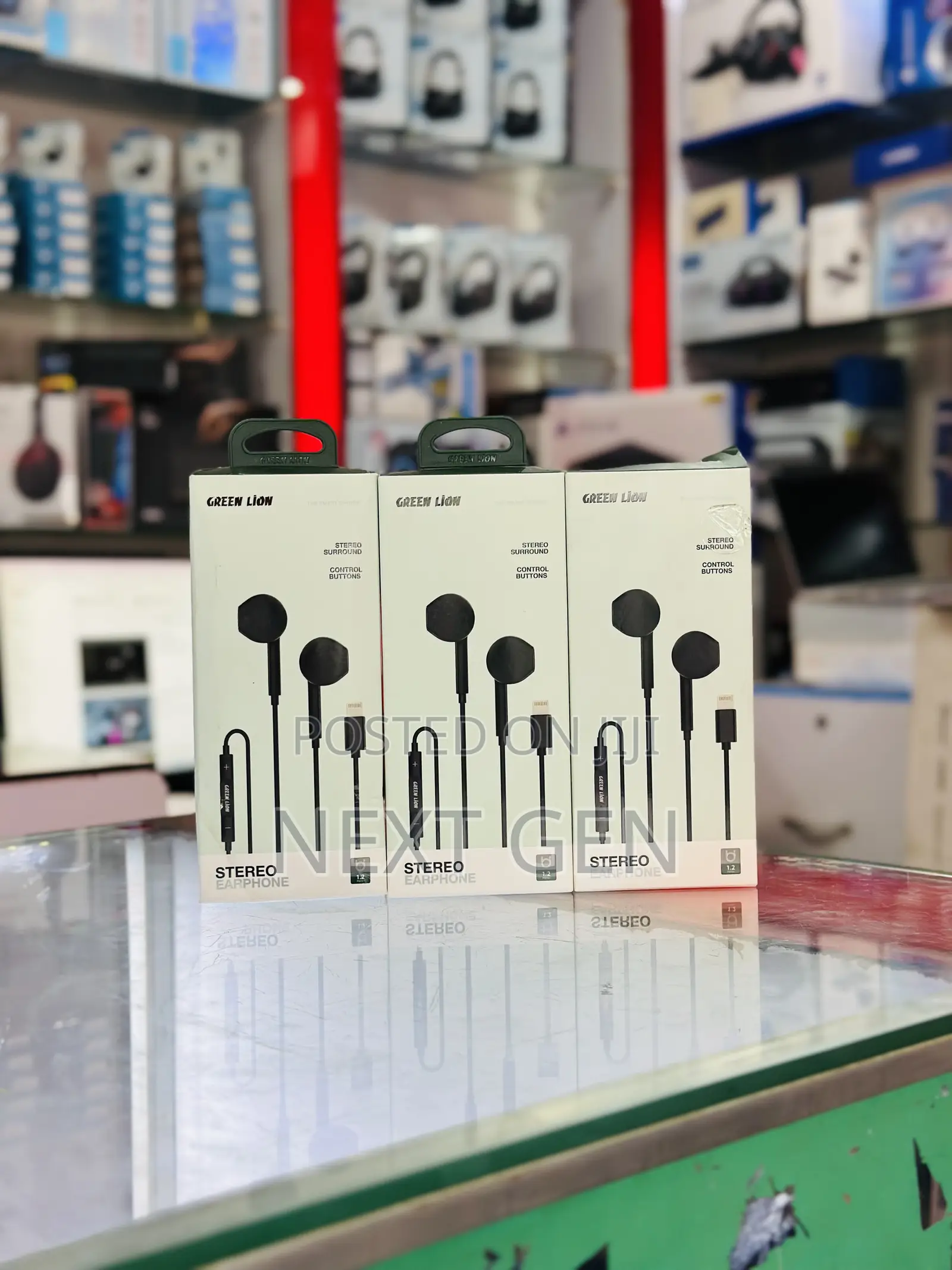 Green Lion Wired Stereo Earphones With Lightning Connector