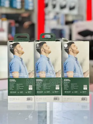 Green Lion Wired Stereo Earphones With Lightning Connector