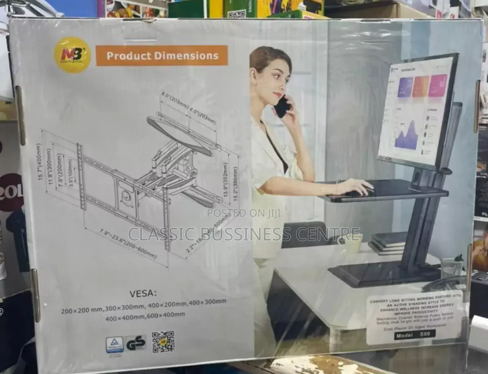 Full Motion Cantilever Mount