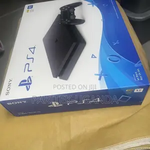 Playstation 4 Slim Console Bundle