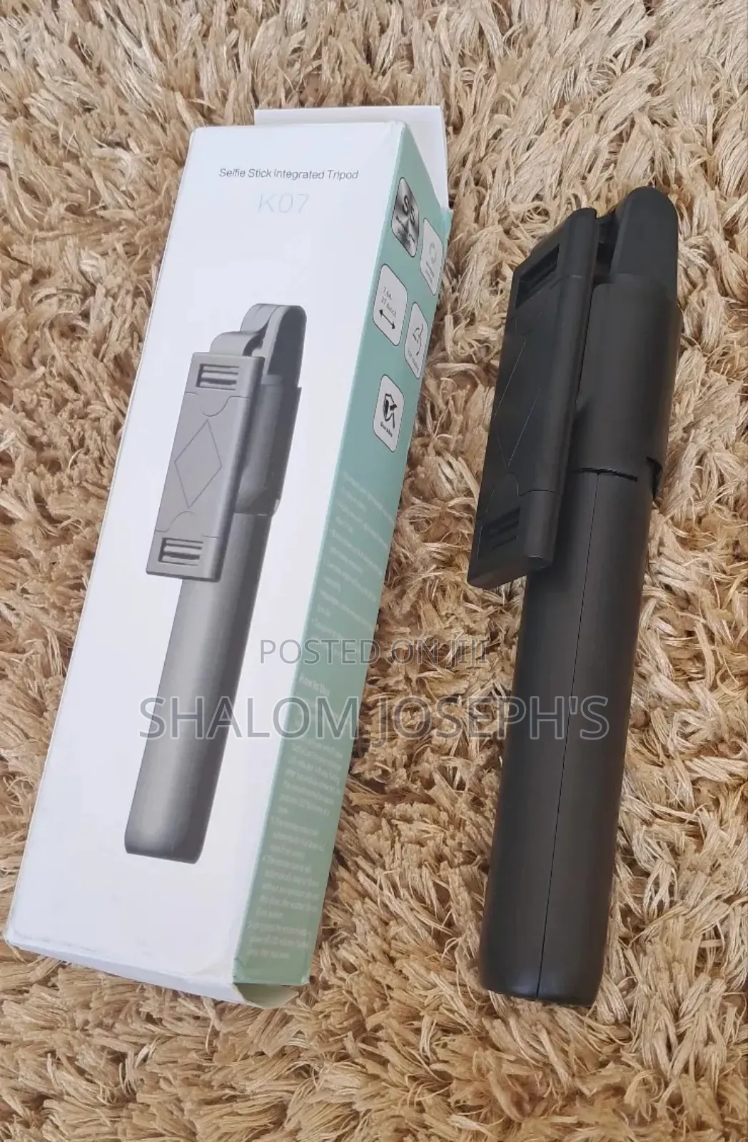 Selfie Stick Integrated Tripod