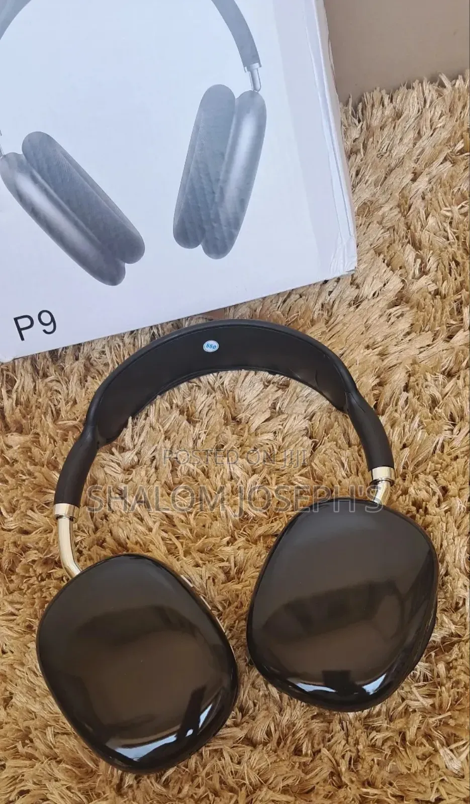 Black P9 Wireless Headphones/ Memory Card Slot