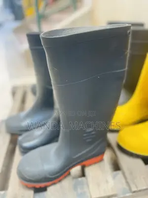 Safety Gum Boots