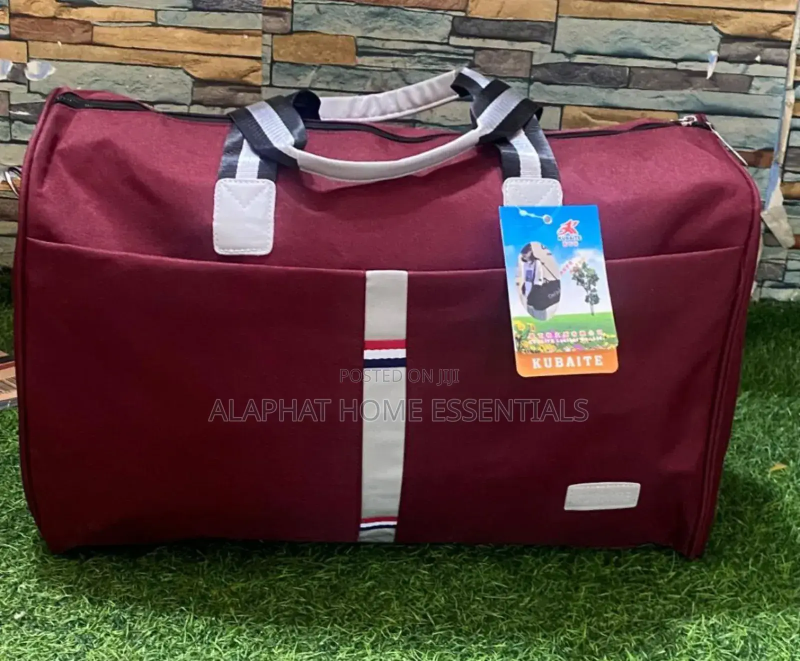 Kubaite Traveling Bag