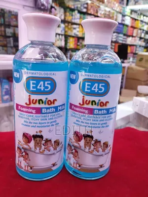 E45 Junior Foaming Milk Bath