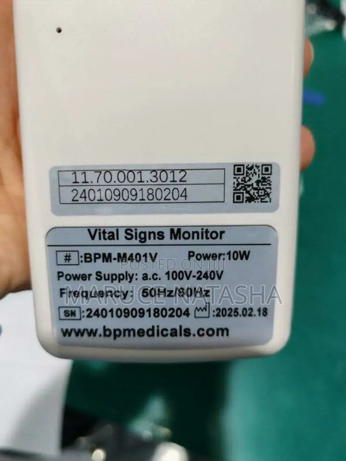 Handheld Vital Signs Monitor
