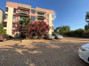 3bdrm Apartment in Muyenga, Central Division for rent