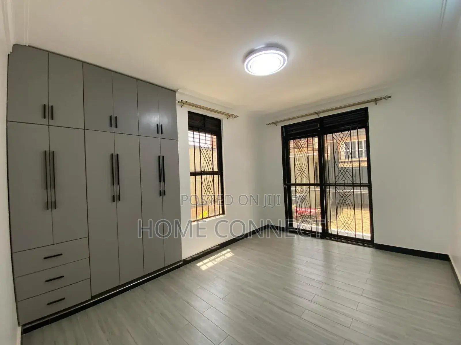 2bdrm Apartment in Muyenga, Central Division for rent